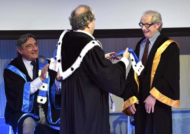 بر خلاف مخالفت رئیس جمهور بلژیک، دانشگاه این کشور به کن لوچ دکتری افتخاری اهدا کرد
